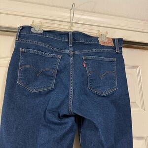 Levi's Dark Blue Denim Jeans - Classic Back Pocket